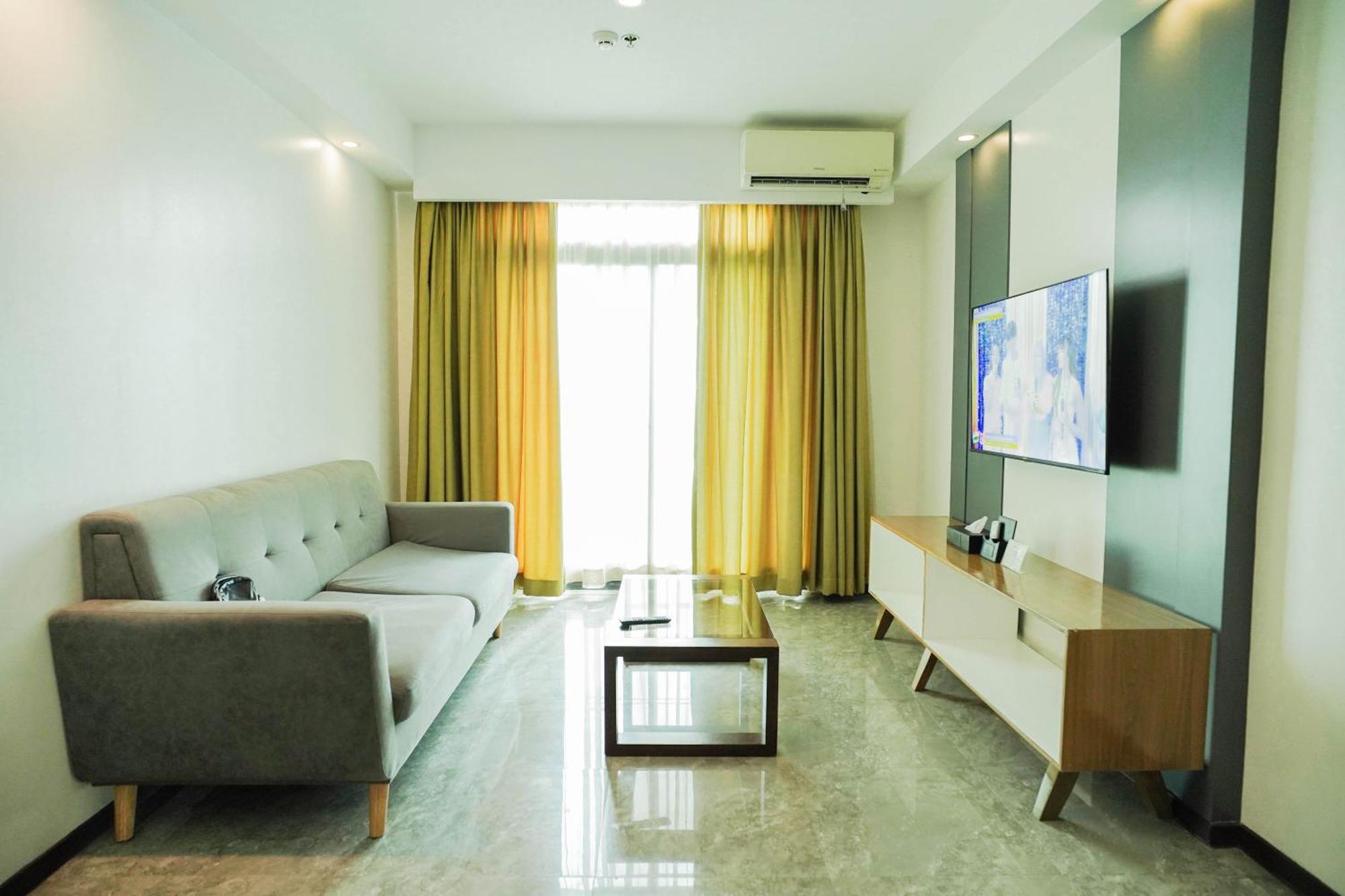 Sunday Hevea Hotel And Resort Angeles Exterior photo